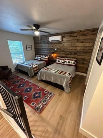 1_Upstairs-bedroom