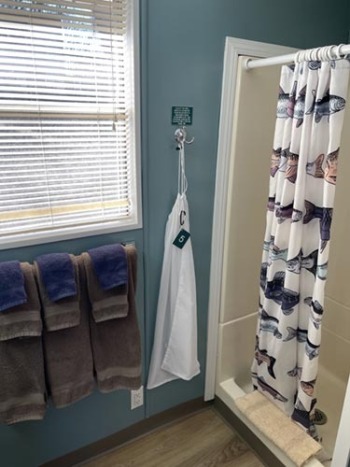 Stall-shower