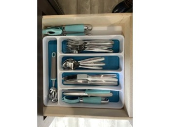 SILVERWARE.jpg-nggid03561-ngg0dyn-350x800x100-00f0w010c010r110f110r010t010
